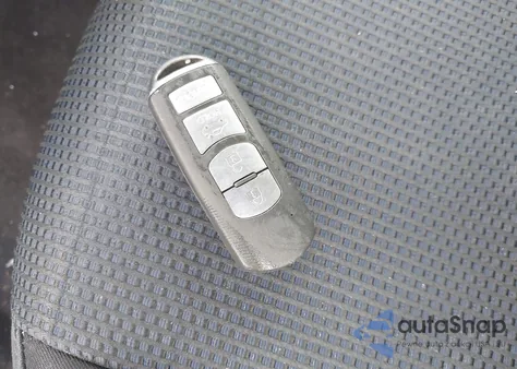 2017 Toyota Yaris Ia z USA, uszkodzony, nr VIN 3MYDLBYV2HY156094